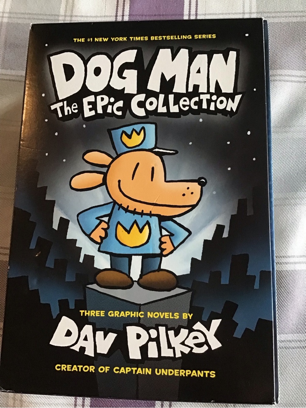 Dog Man: The Epic Collection by - Blue Cover